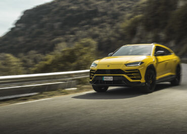 lamborghini urus portada